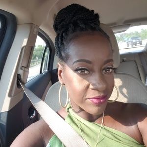 Meet your Posher, Karen